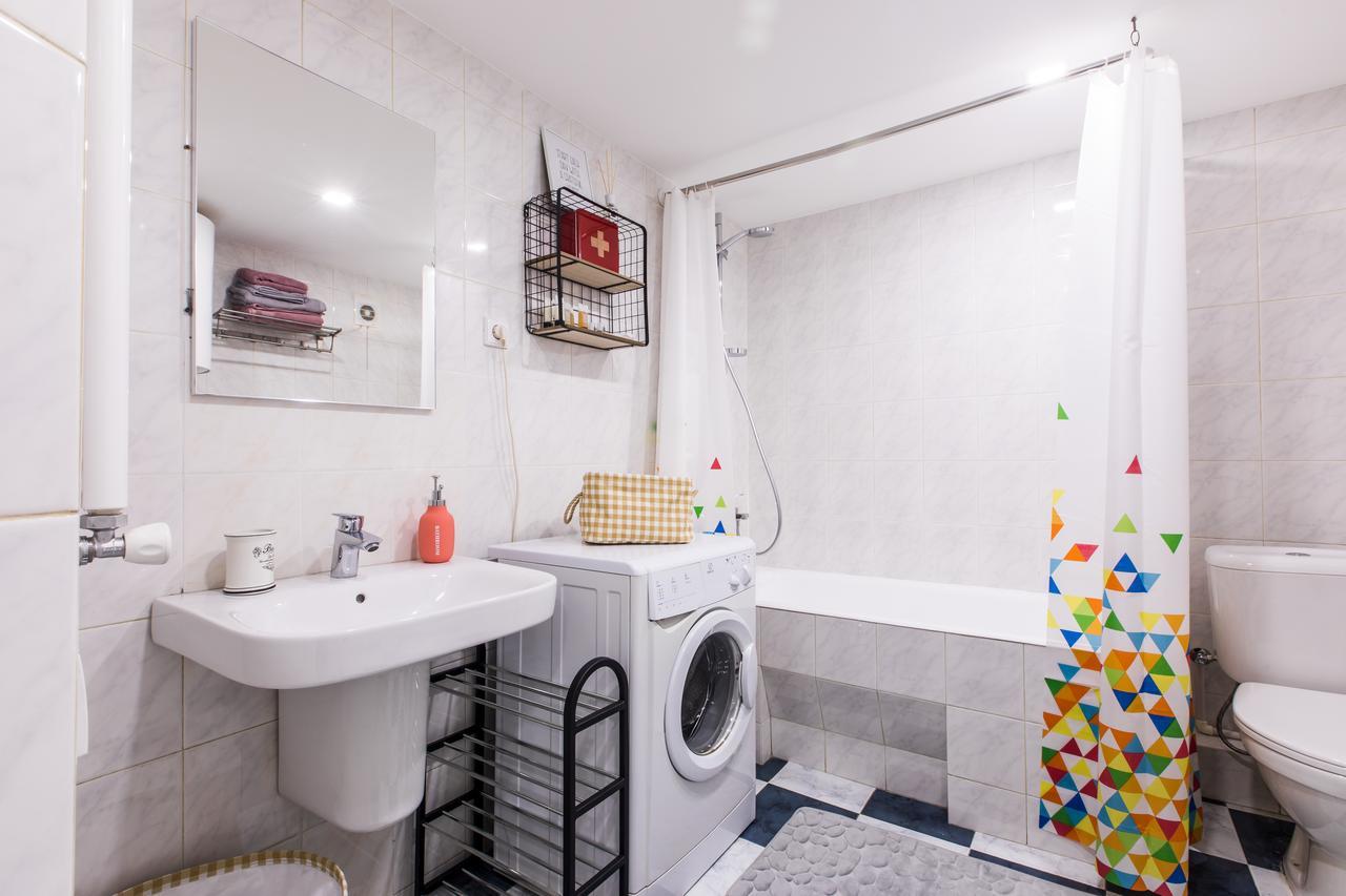 New Apartment On Rustaveli Avenue 第比利斯 外观 照片
